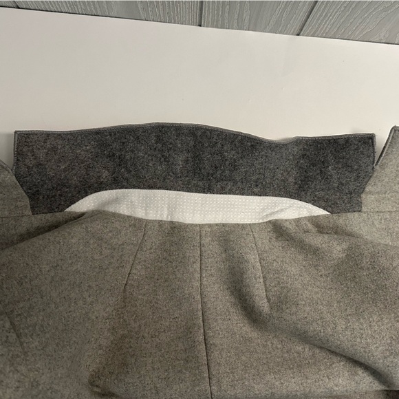 Banana Republic Women’s Gray Coat Mario Bellucci - Picture 11 of 13